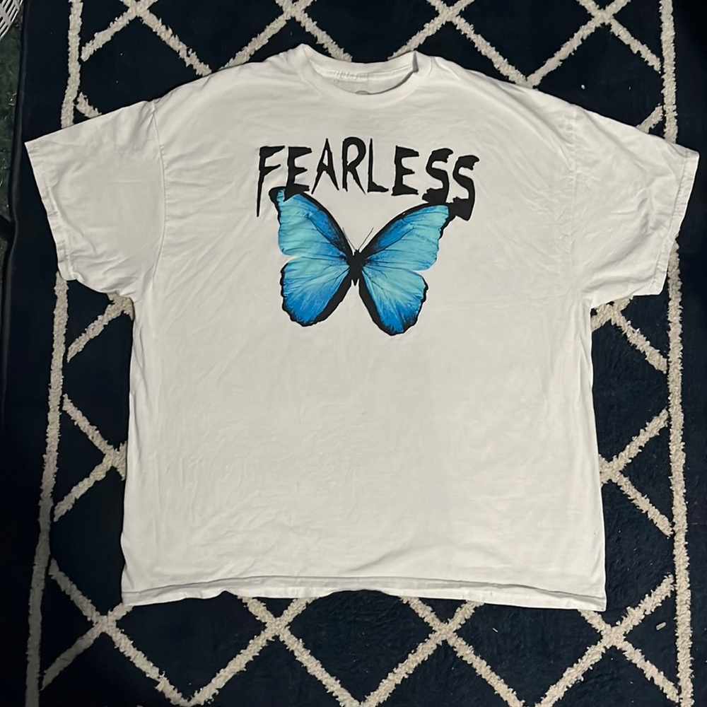 Graphic tee